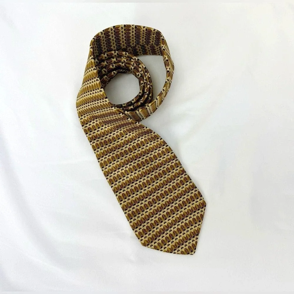 Dover Arrow, 100% Silk Tie, Made In USA Gold, Brown, Black,‎ Geometric, Business